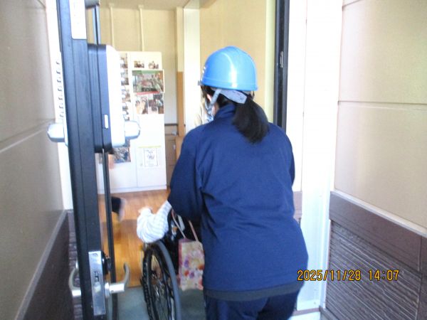 厨房職員も参加 厨房職員も参加